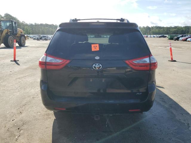 2017 TOYOTA SIENNA XLE 5TDYZ3DC3HS840488