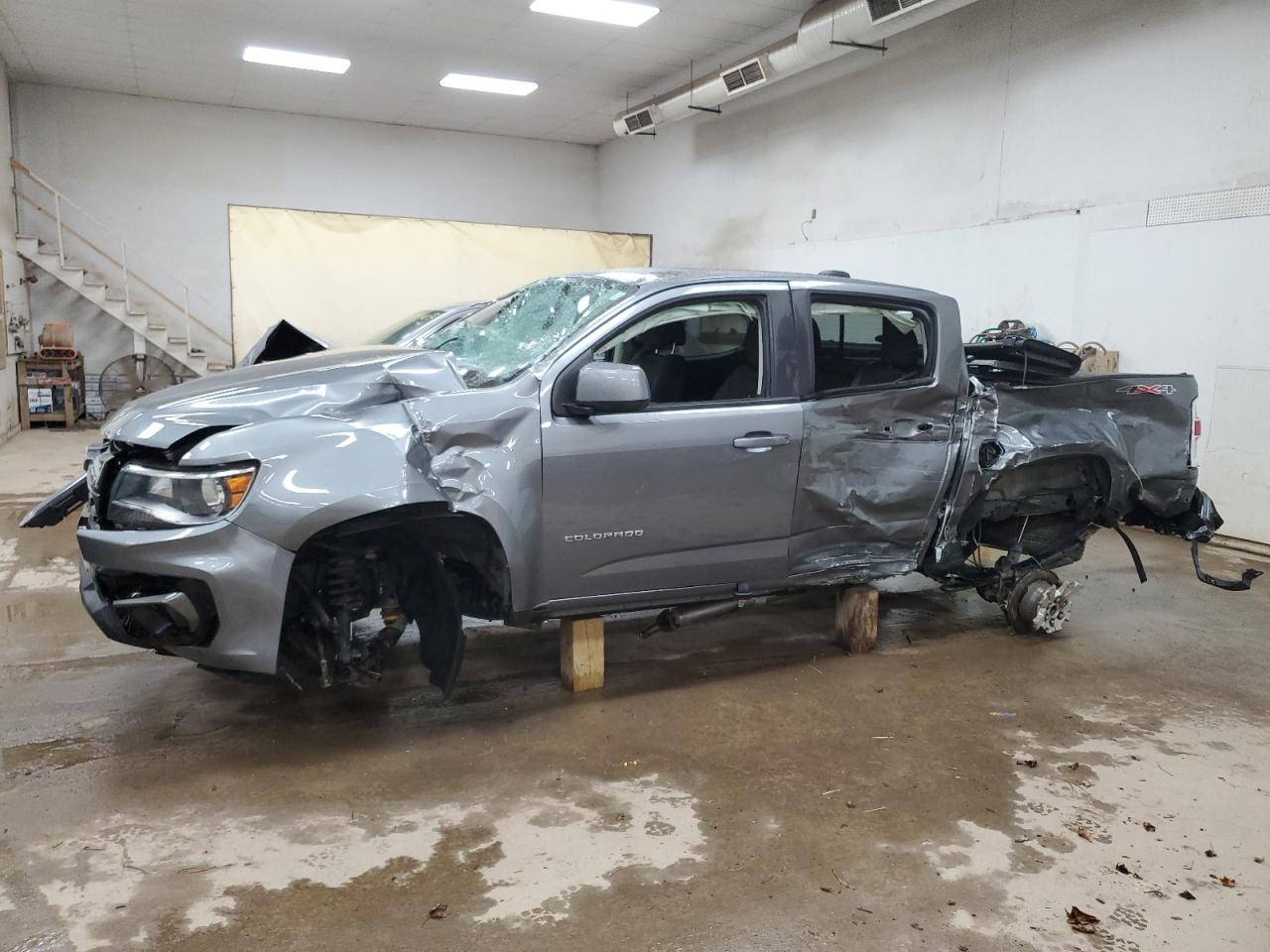 CHEVROLET COLORADO LT