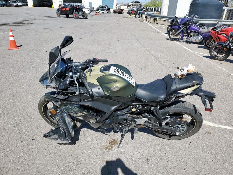 2024 KAWASAKI EX650 R ML5EXER13RDAC6391
