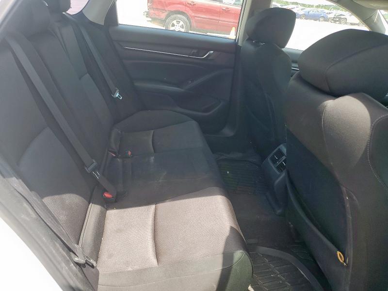 2018 HONDA ACCORD EX 1HGCV1F46JA021415