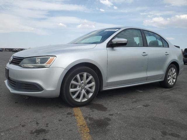VOLKSWAGEN JETTA SE