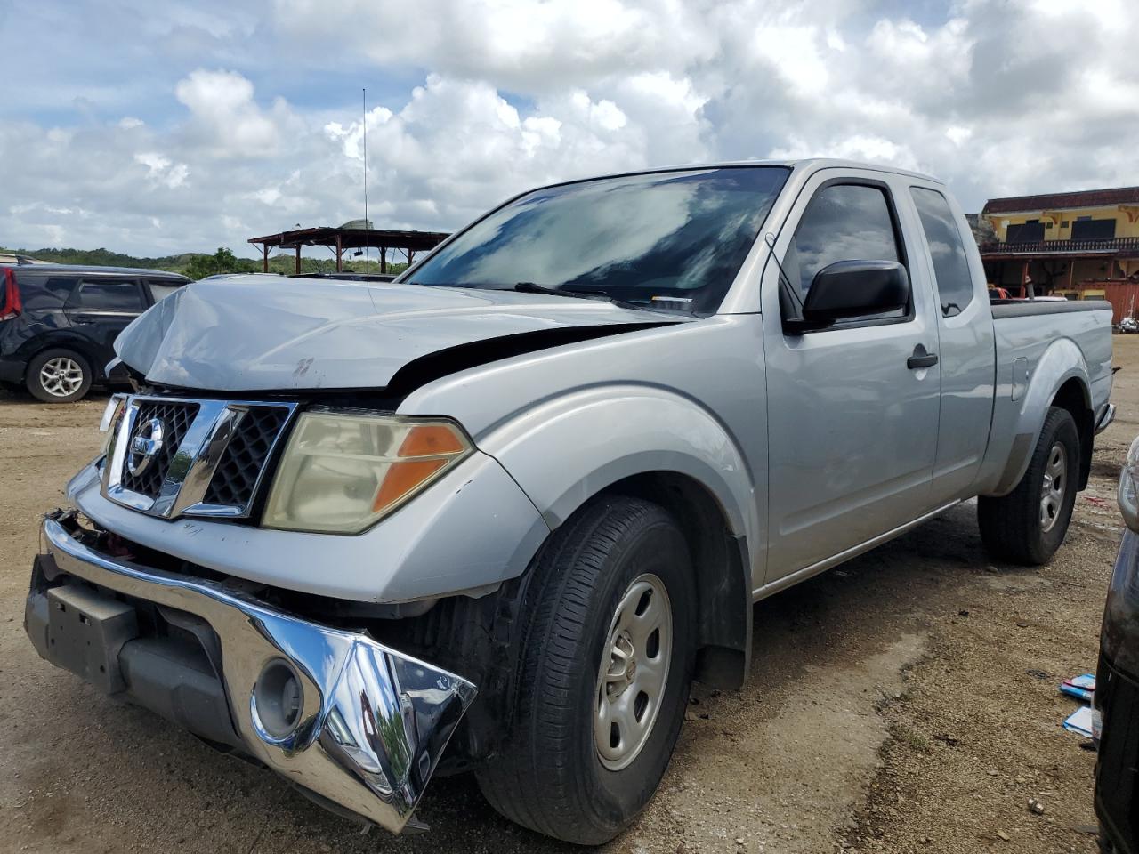 NISSAN FRONTIER KING CAB SE