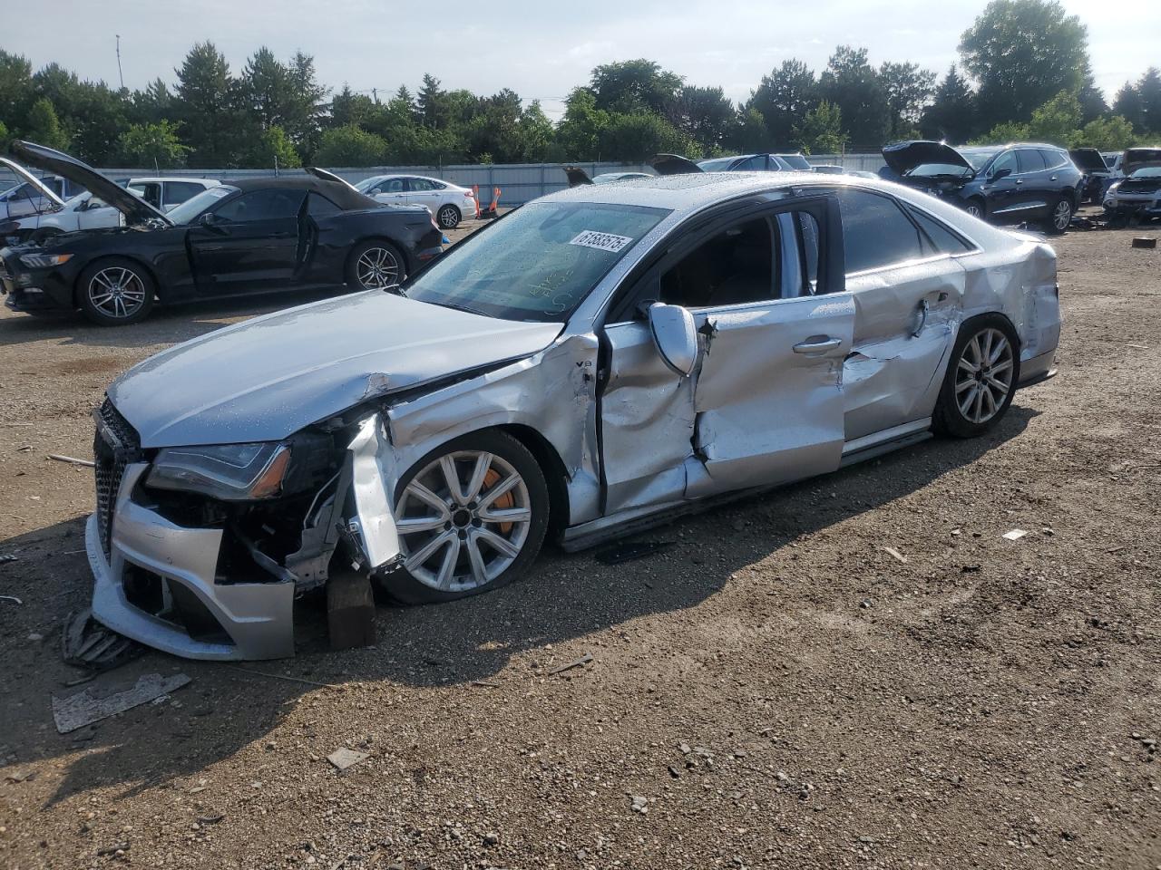 AUDI A8 QUATTRO