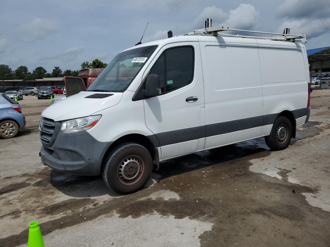 MERCEDES-BENZ SPRINTER 1500