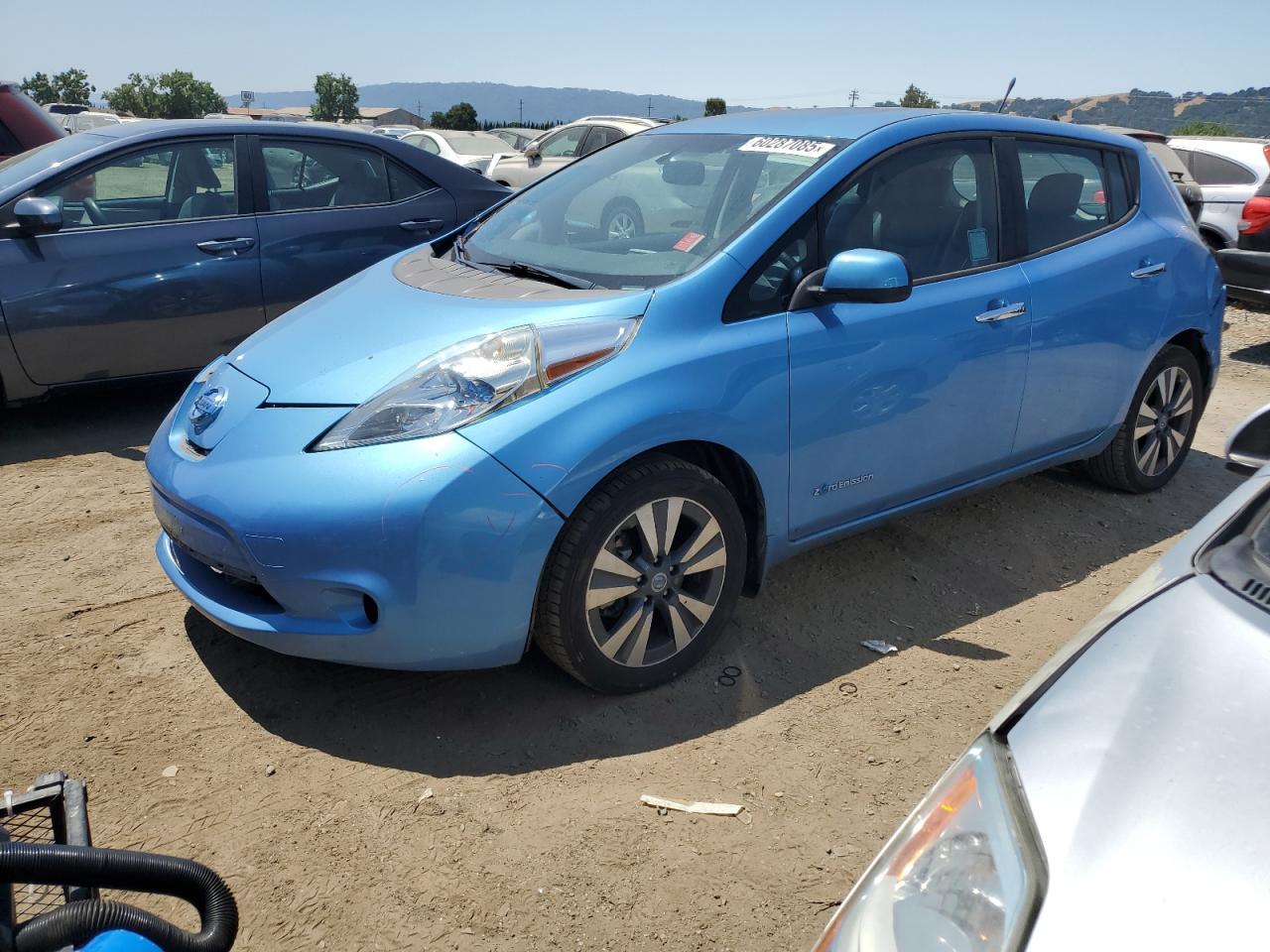 NISSAN LEAF S