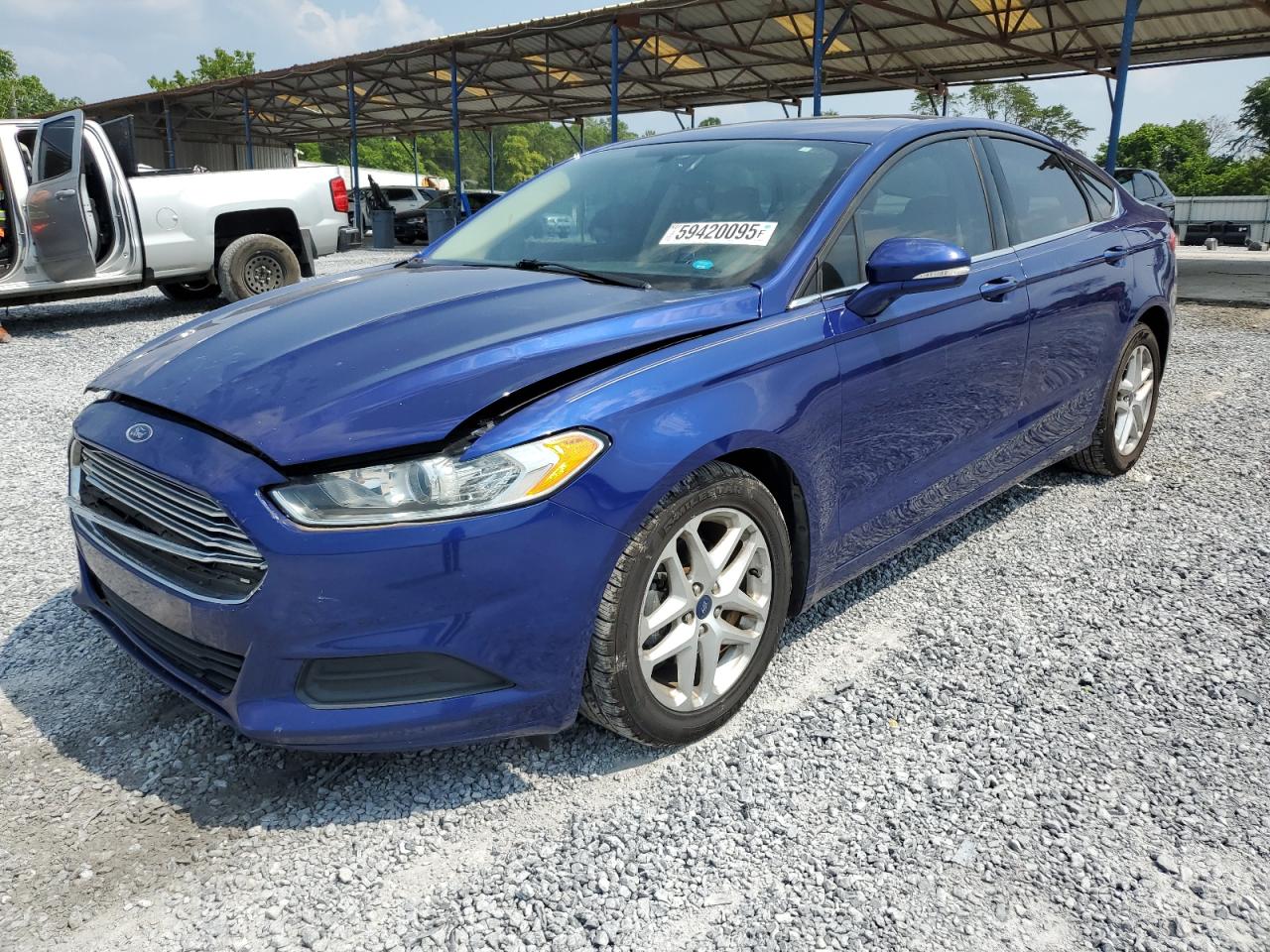 FORD FUSION SE