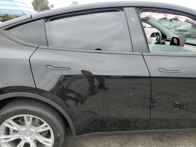2023 TESLA MODEL Y 7SAYGDEE3PA161772