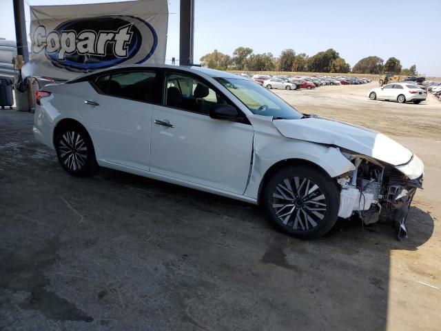 Vin: 1n4bl4dv8rn386704, lot: 59703465, nissan altima sv 20244