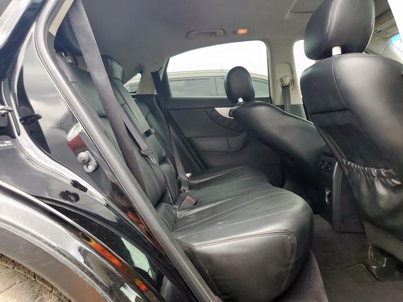 2017 INFINITI QX70 JN8CS1MWXHM415024