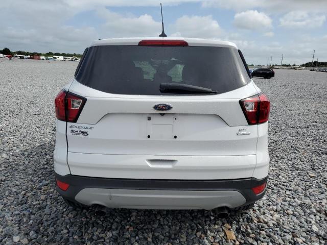 2019 FORD ESCAPE SE - 1FMCU0GD0KUB81800