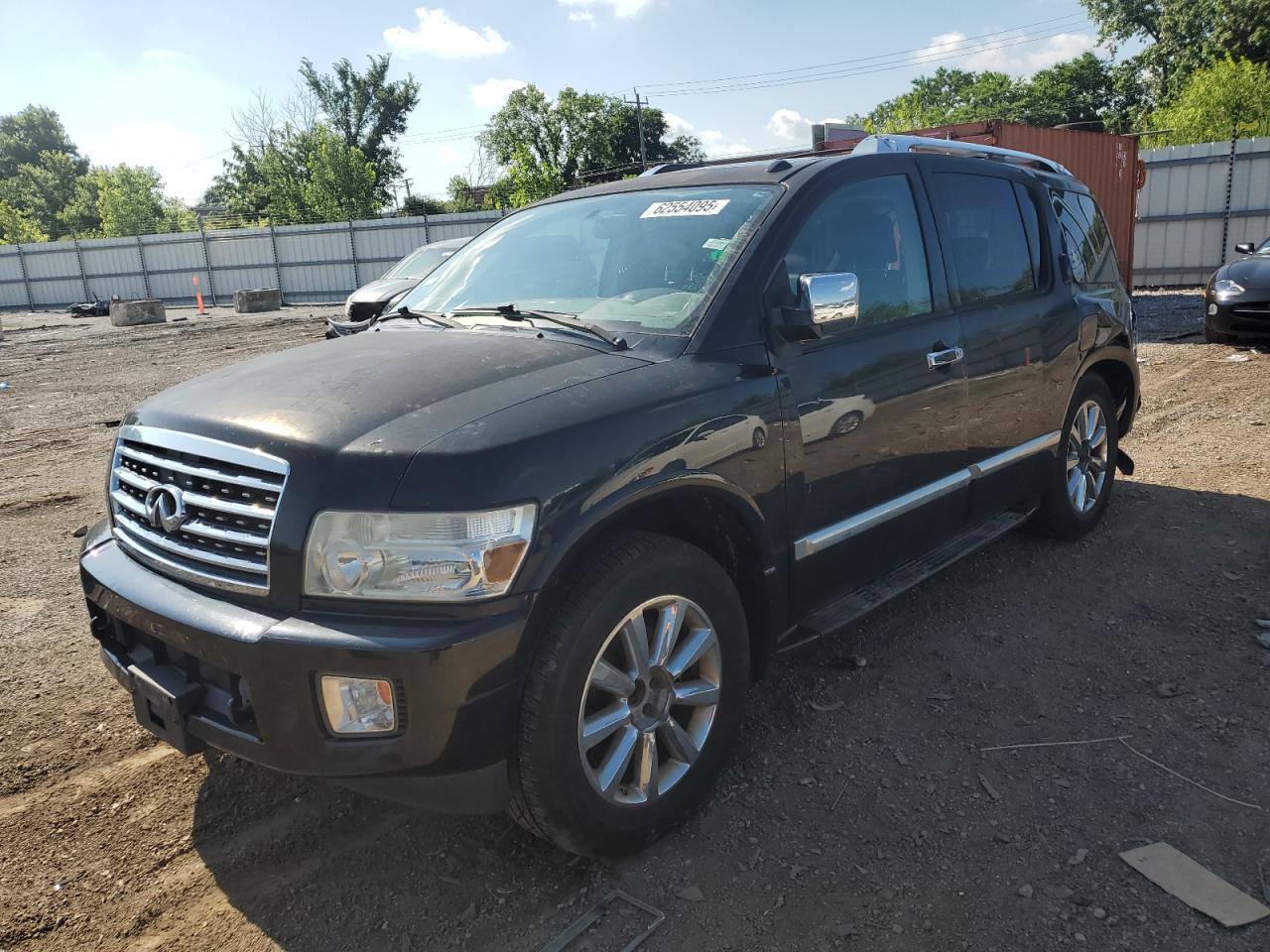 INFINITI QX56