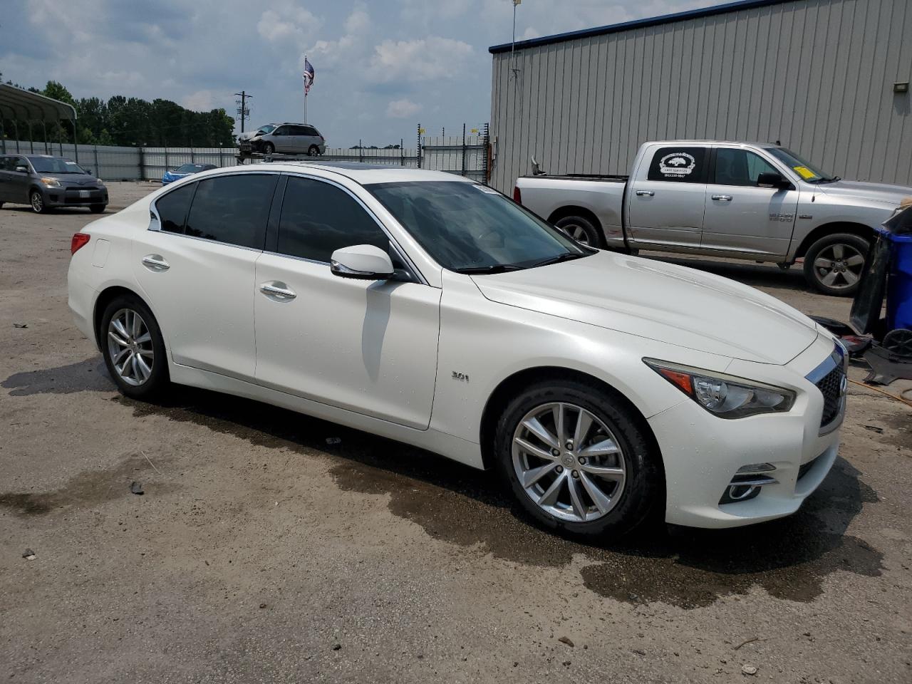 INFINITI Q50 2016