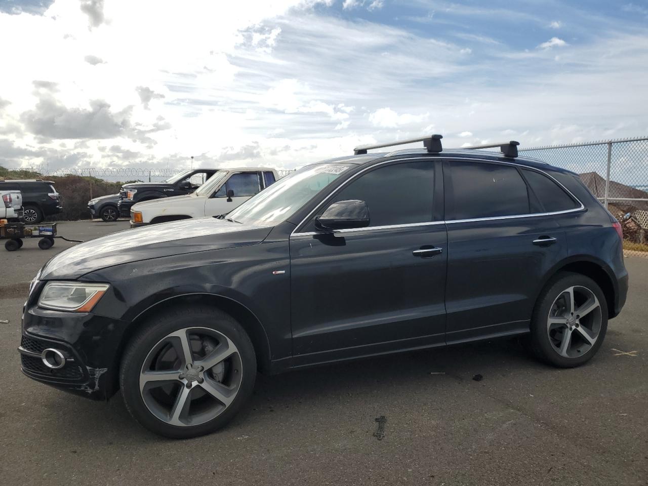 AUDI Q5 PREMIUM PLUS S-LINE