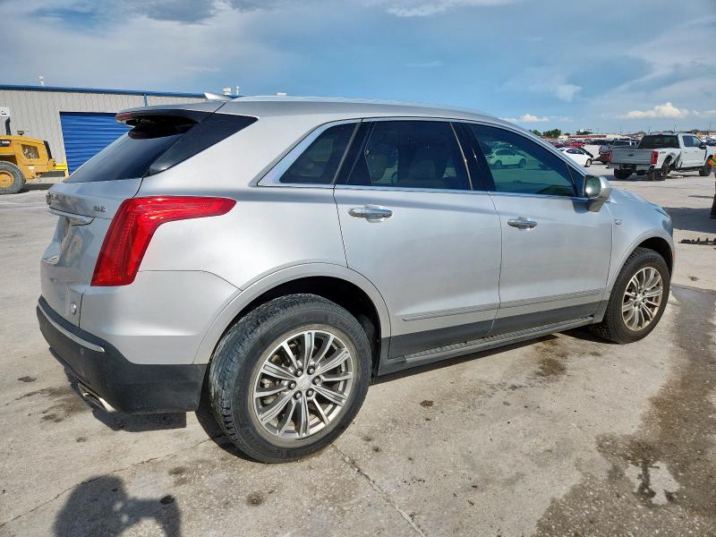 Vin: 1gyknbrs2hz159582, lot: 62429475, cadillac xt5 luxury 20173