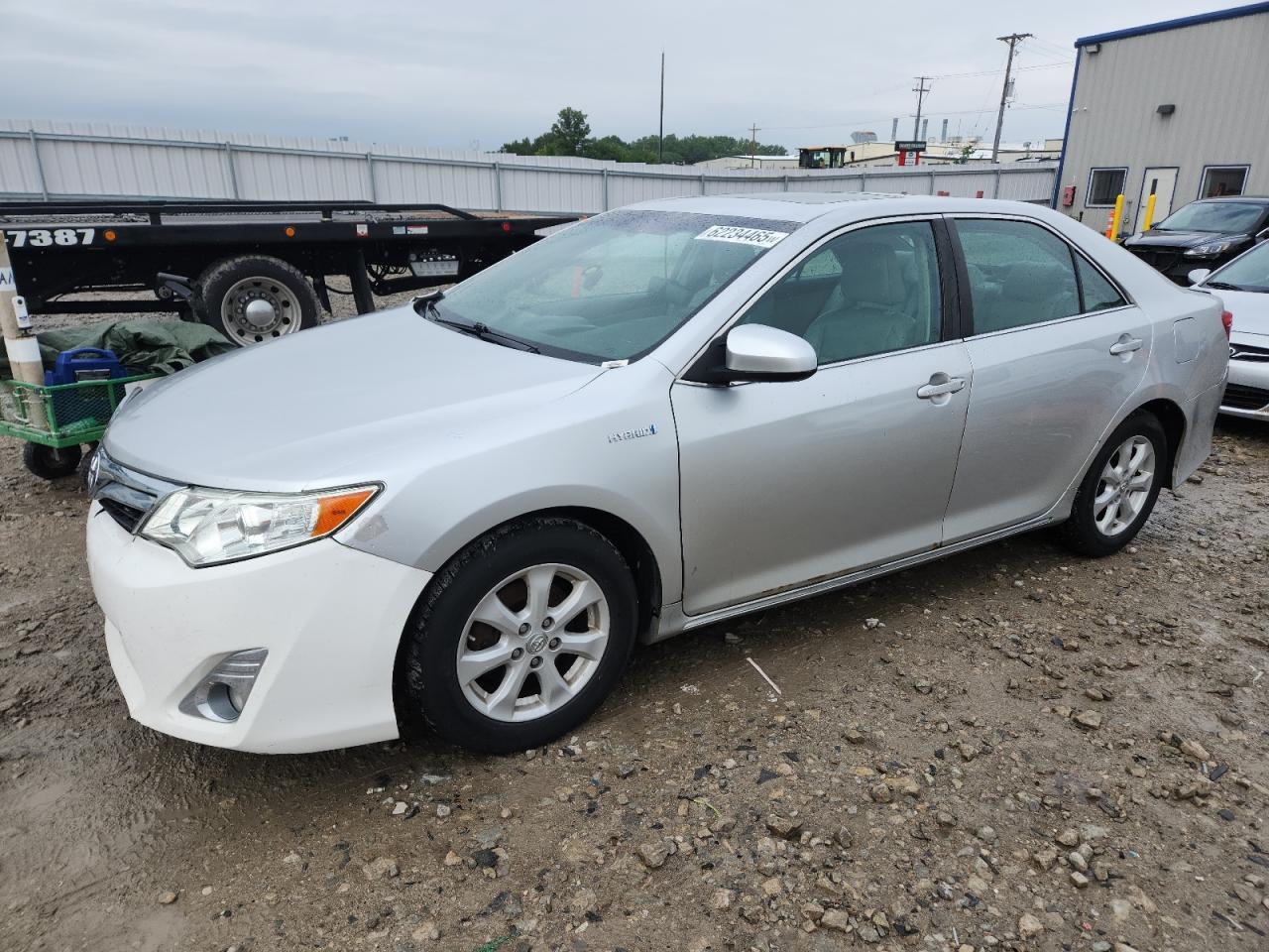 TOYOTA CAMRY HYBRID