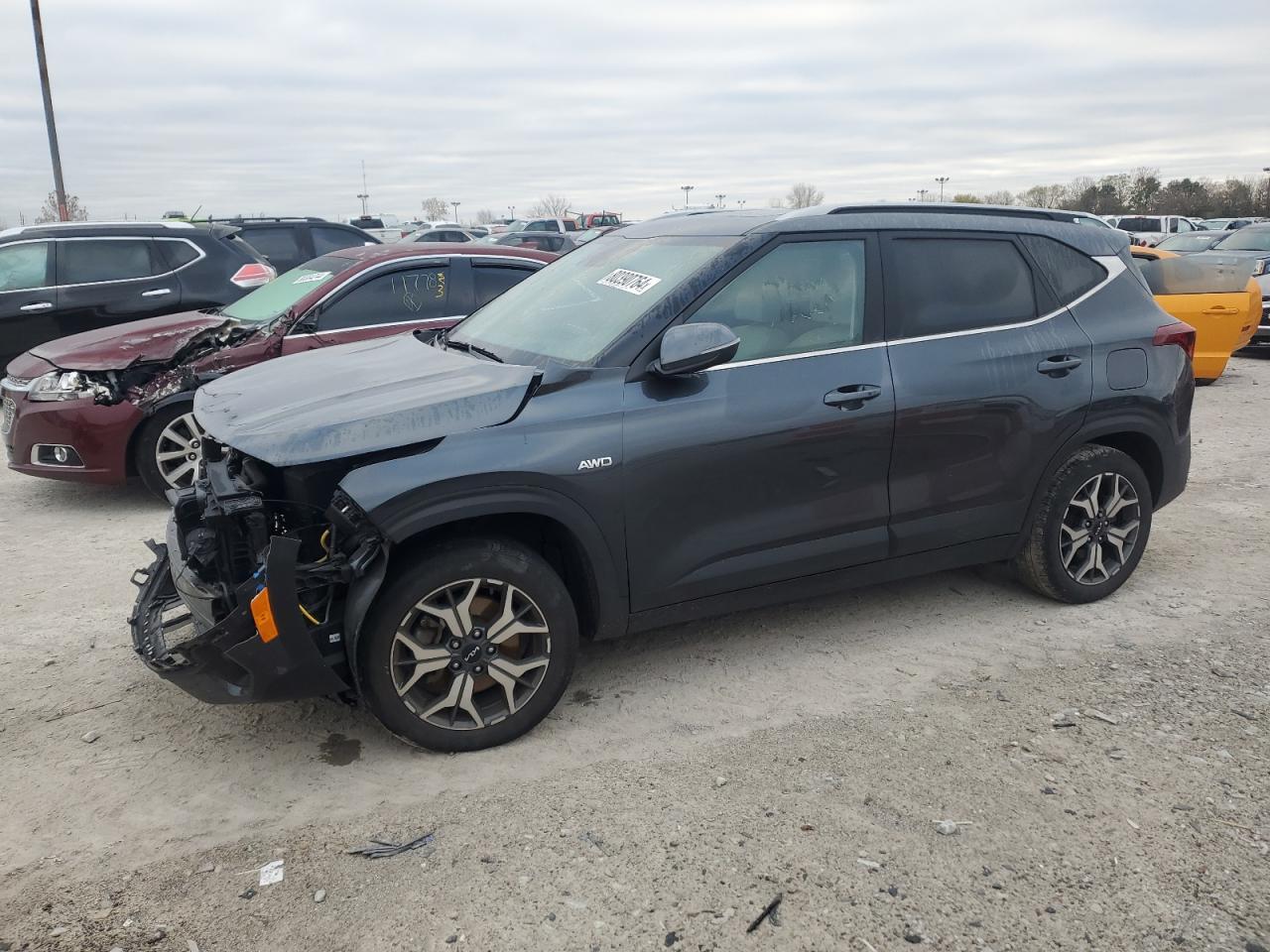KIA SELTOS EX