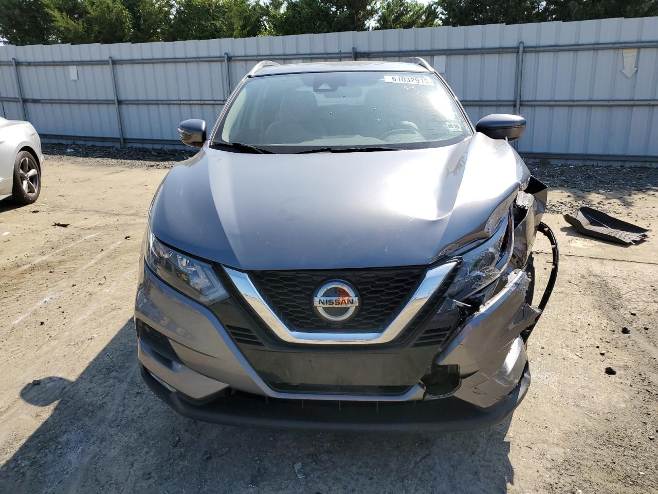 NISSAN ROGUE SPORT S
