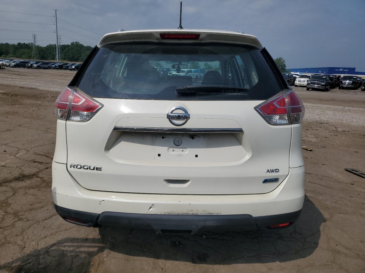 Nissan Rogue s 2015