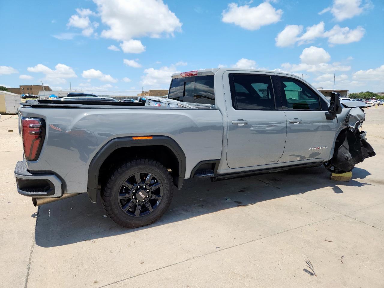 GMC SIERRA K2500 AT4