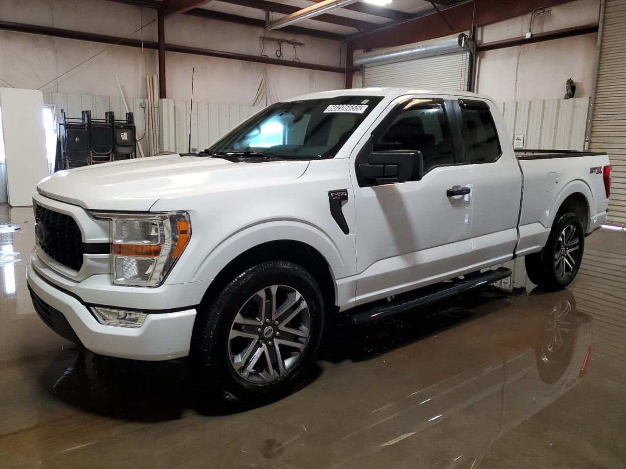FORD F-150 SUPER CAB
