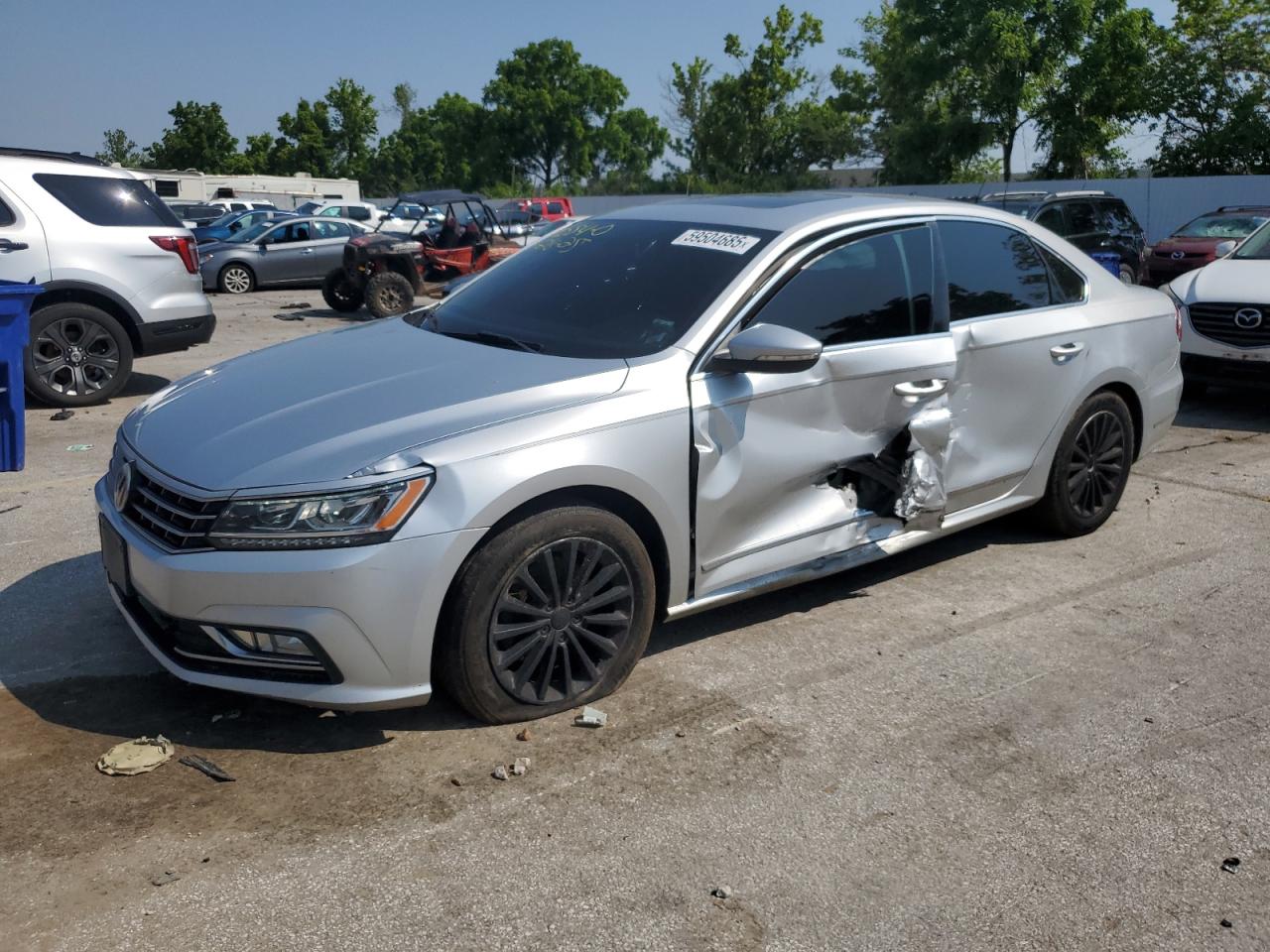VOLKSWAGEN PASSAT SE