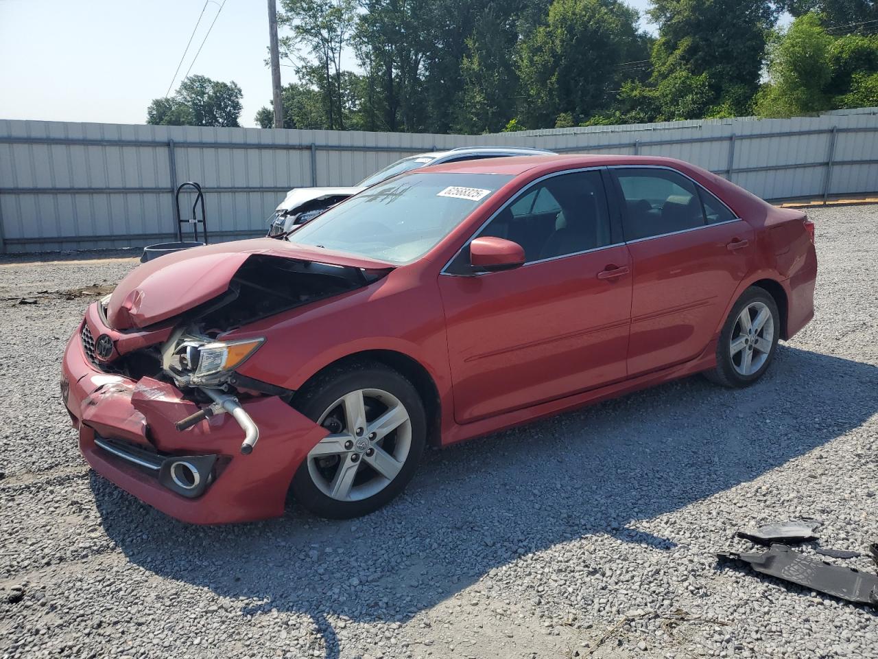 TOYOTA CAMRY BASE