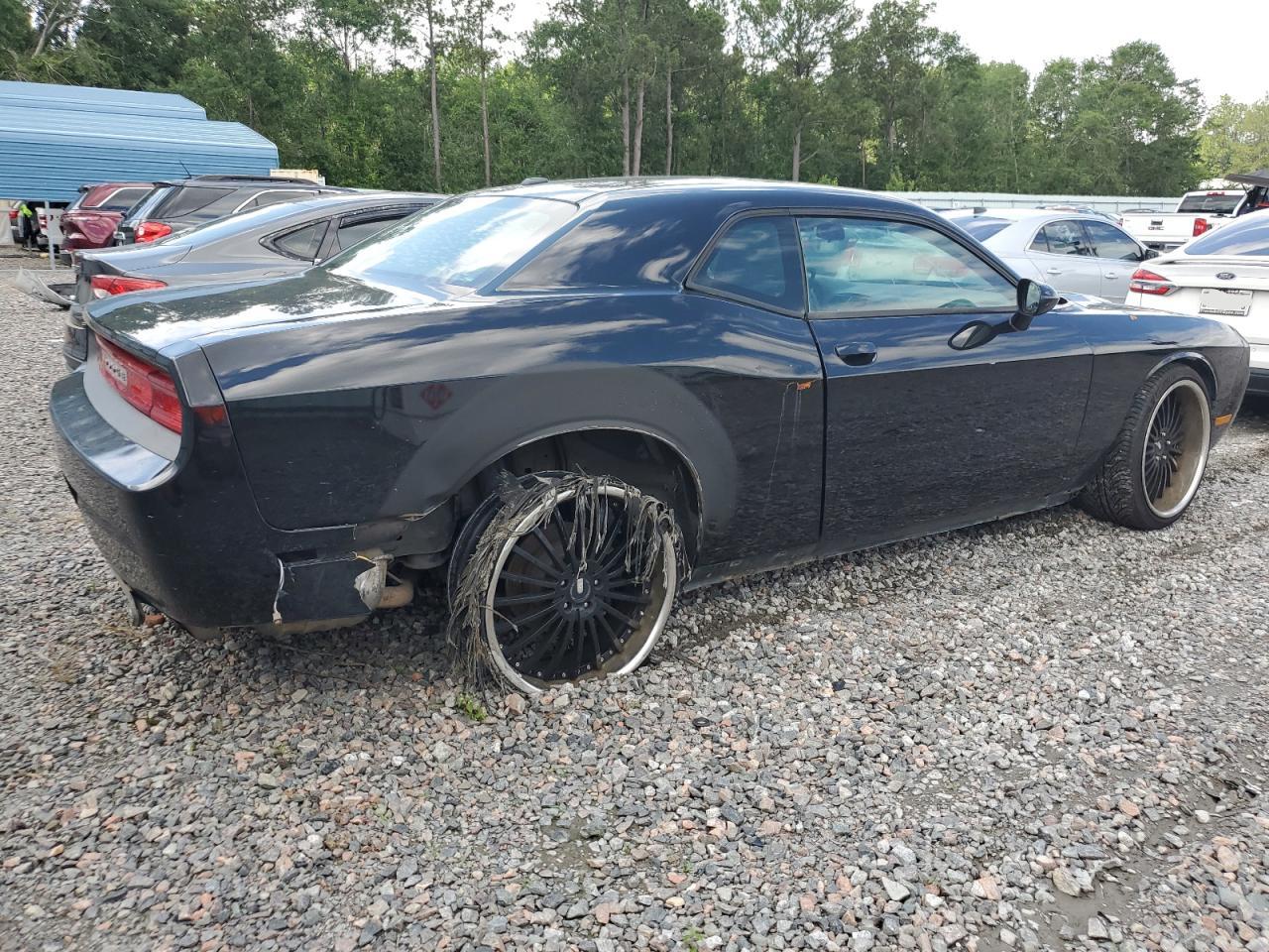 Dodge Challenger 2013
