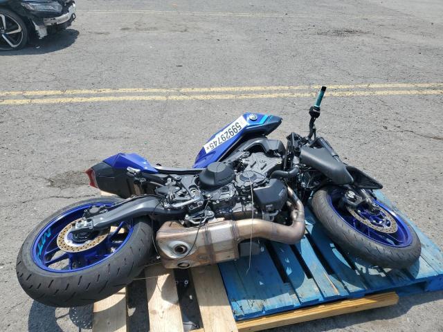 YAMAHA MT09 2024 JYARN94E1RA001454 photo #1