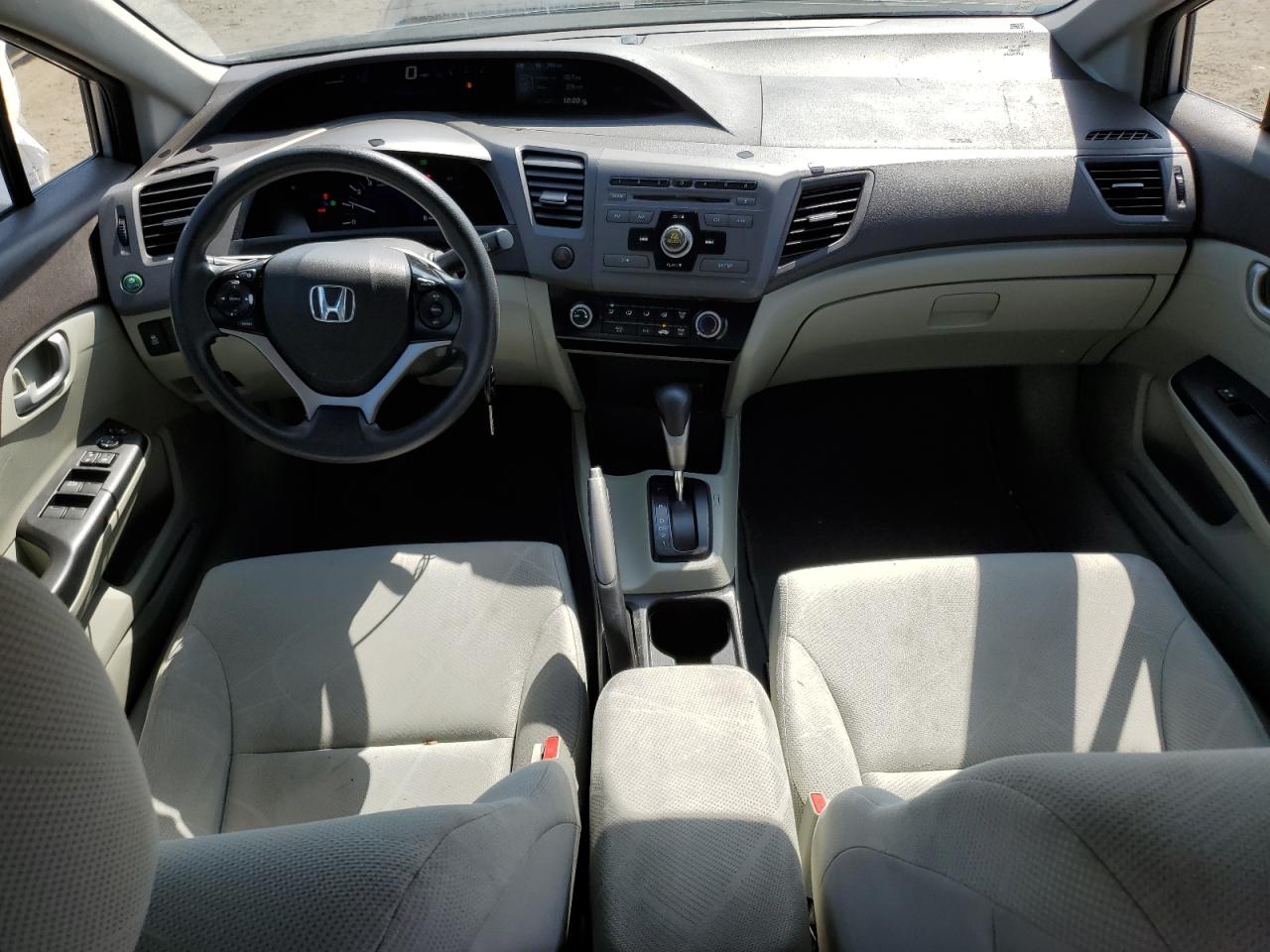Honda Civic lx 2012