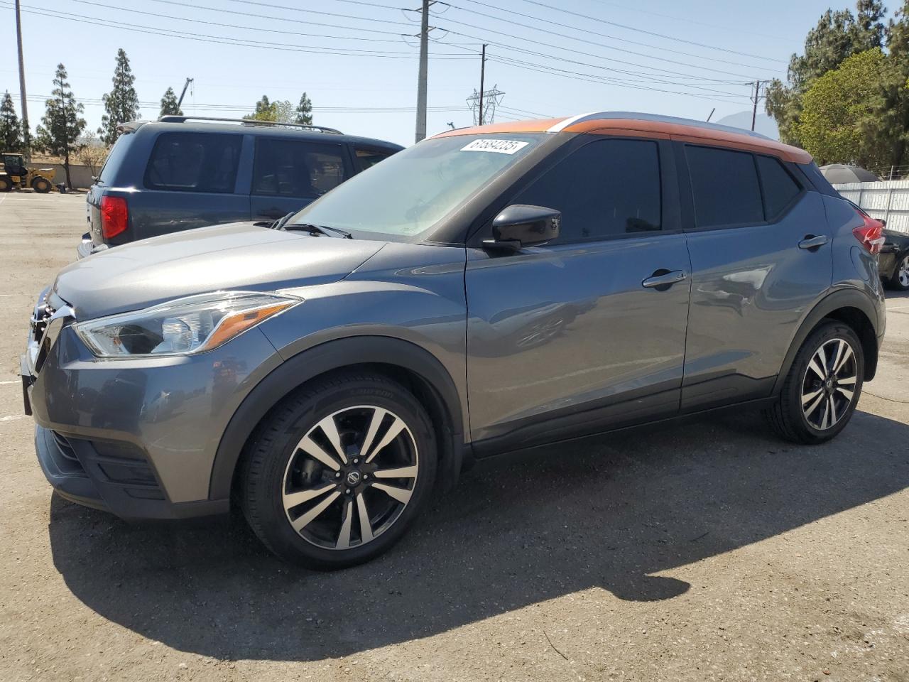 NISSAN KICKS SV