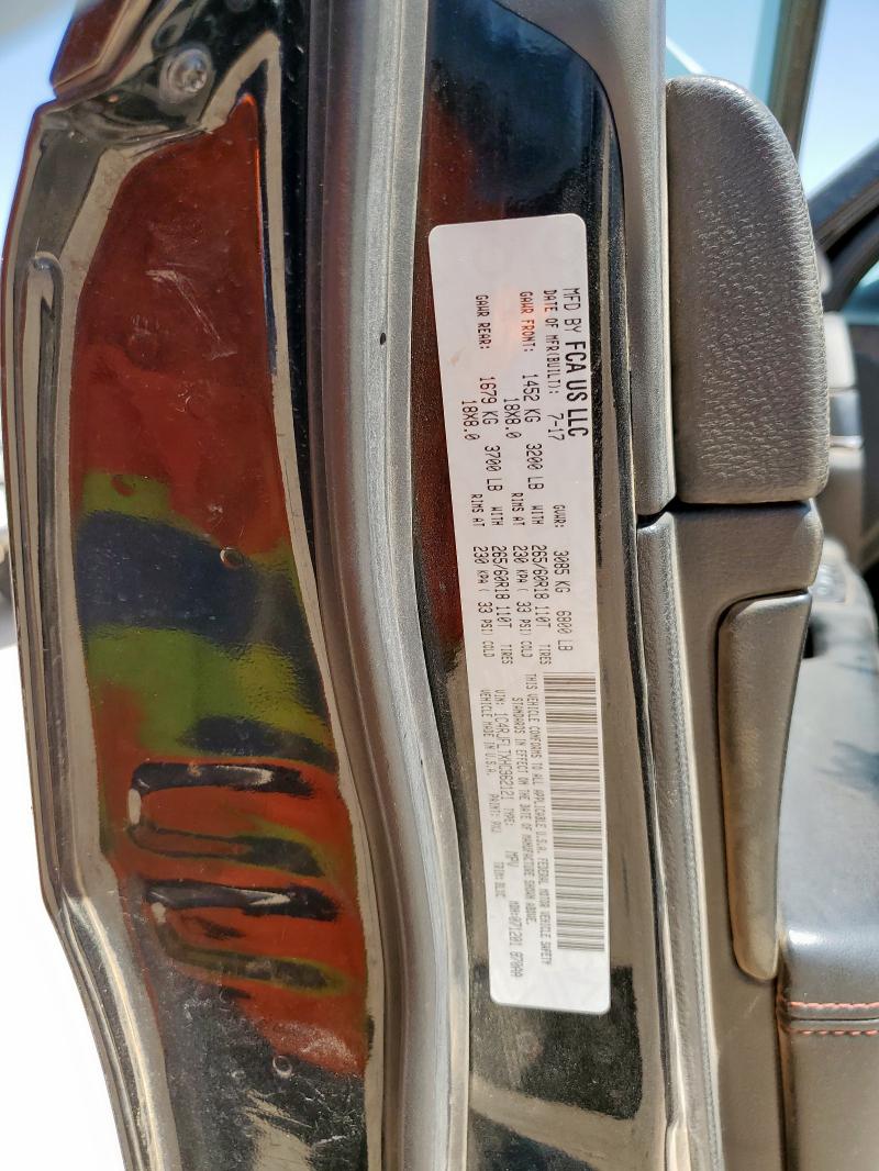 2017 JEEP GRAND CHER - 1C4RJFLTXHC962121