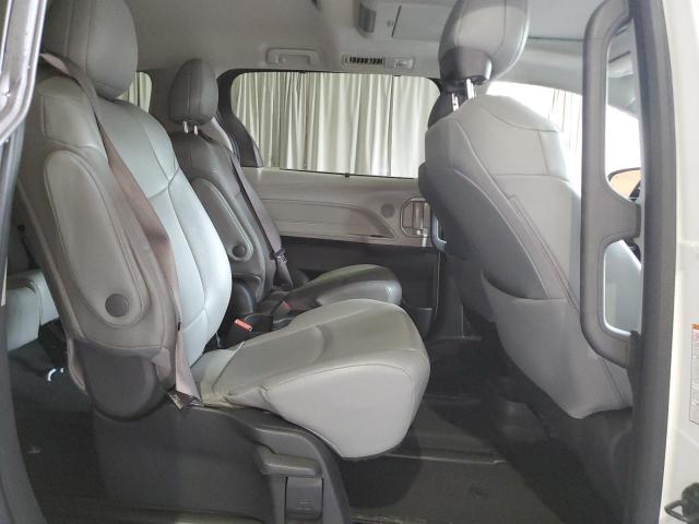 2022 TOYOTA SIENNA XLE 5TDJSKFC0NS071215