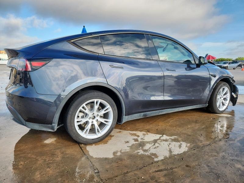 2024 TESLA MODEL Y - 7SAYGDEE8RA248117