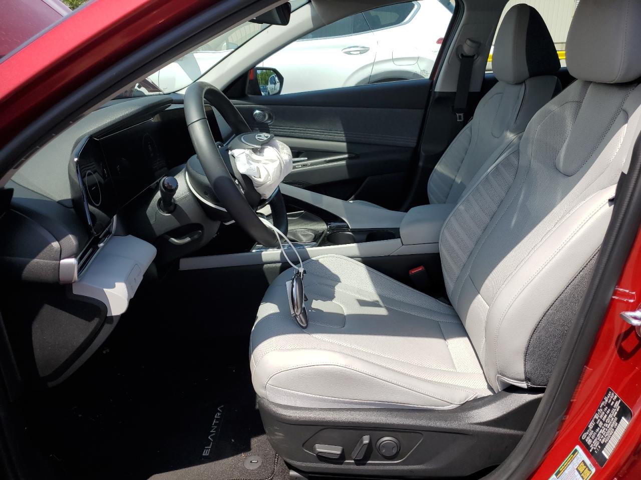 HYUNDAI ELANTRA LIMITED