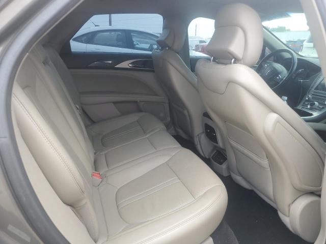 2017 LINCOLN MKZ RESERV 3LN6L5EC8HR610950