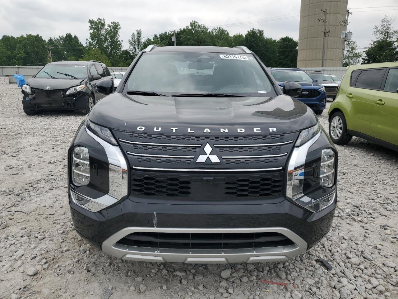 MITSUBISHI OUTLANDER SEL