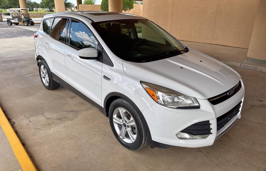 Vin: 1fmcu0g99fub32290, lot: 62738855, ford escape se 2015 img_1