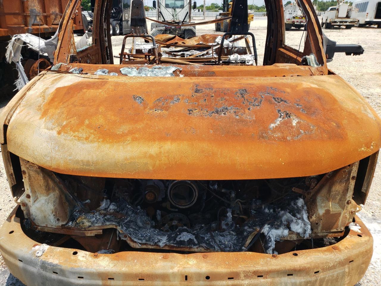 GMC SAVANA CUTAWAY G4500