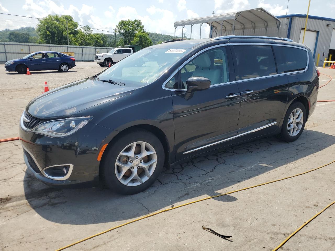 CHRYSLER PACIFICA TOURING L PLUS