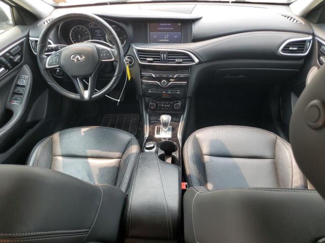 2017 INFINITI QX30 BASE SJKCH5CR1HA035131