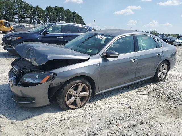 VOLKSWAGEN PASSAT S