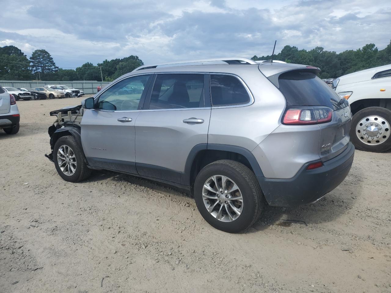 JEEP GRAND CHEROKEE LATITUDE PLUS