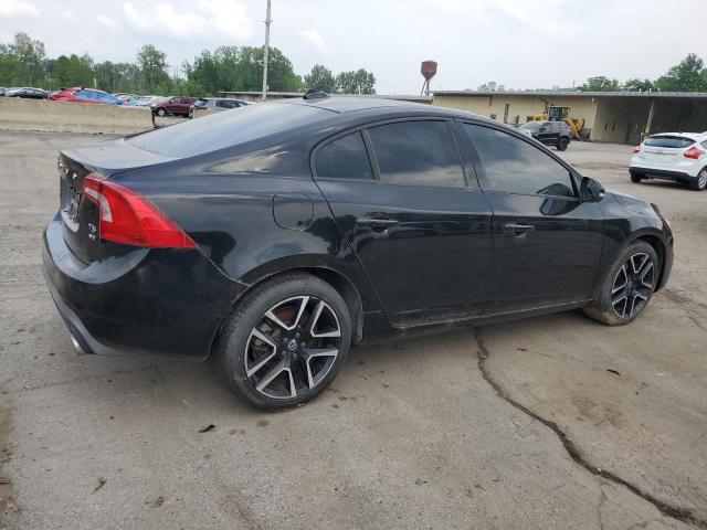 Vin: yv140mtl8h2424132, lot: 60133385, volvo s60 dynamic 20173