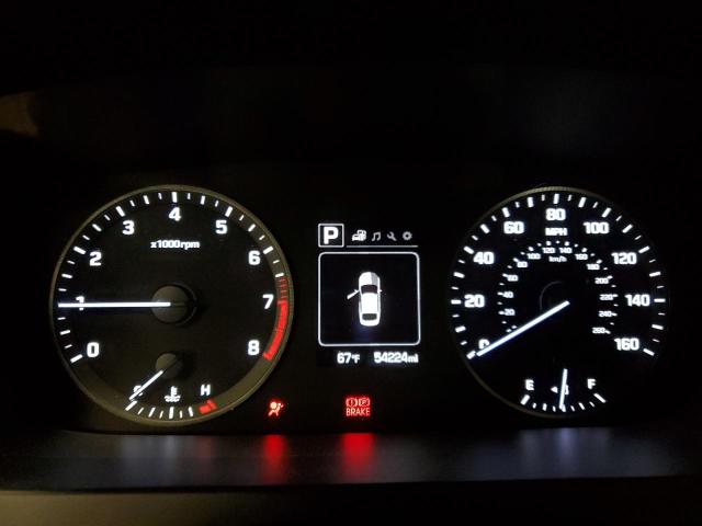 2015 HYUNDAI SONATA SE 5NPE24AF1FH209401
