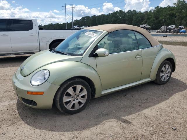 VOLKSWAGEN NEW BEETLE