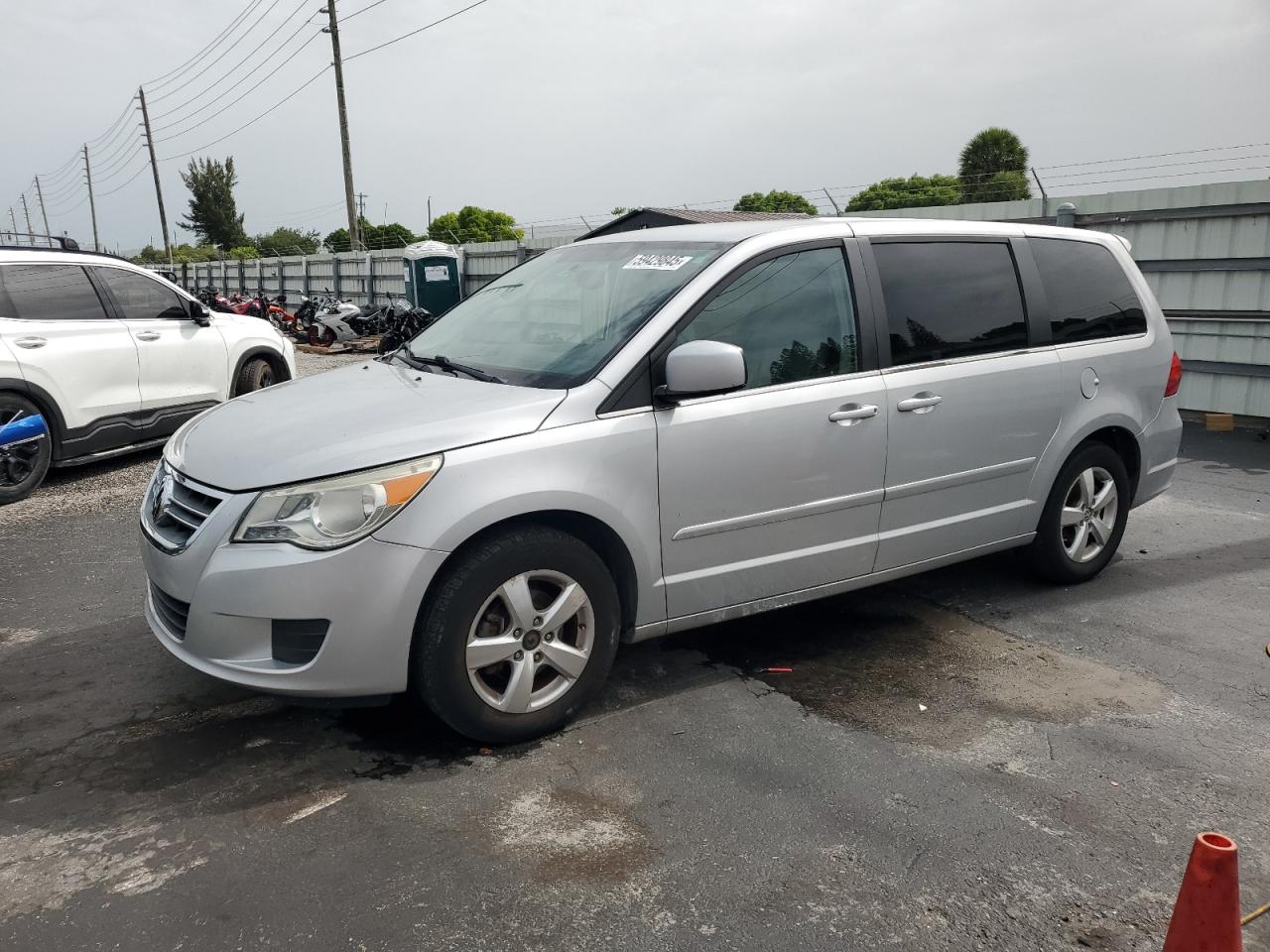 VOLKSWAGEN ROUTAN SE