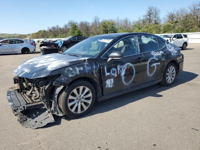 TOYOTA CAMRY L 2018 black  gas 4T1B11HK3JU094818 photo #1