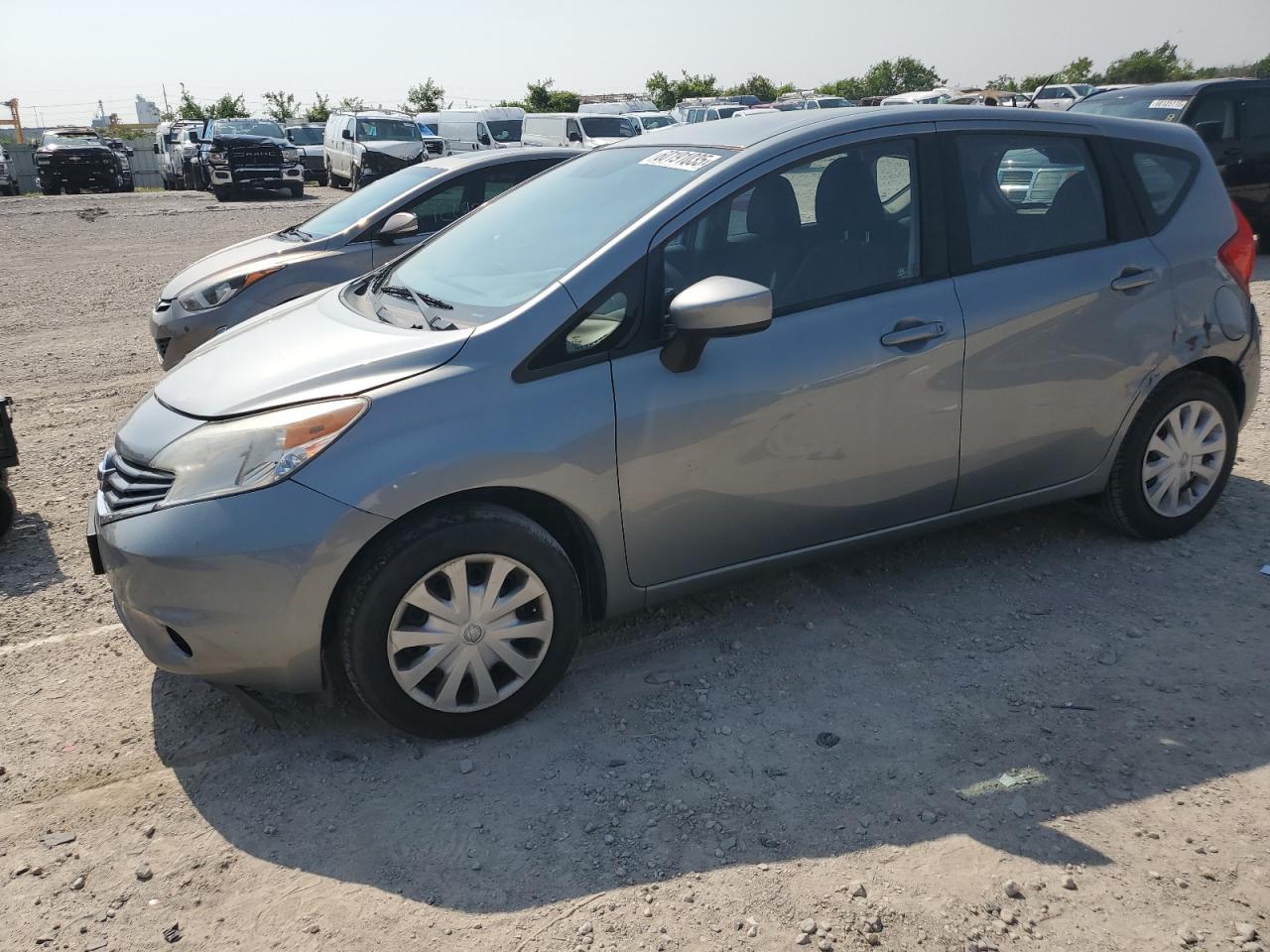  Salvage Nissan Versa