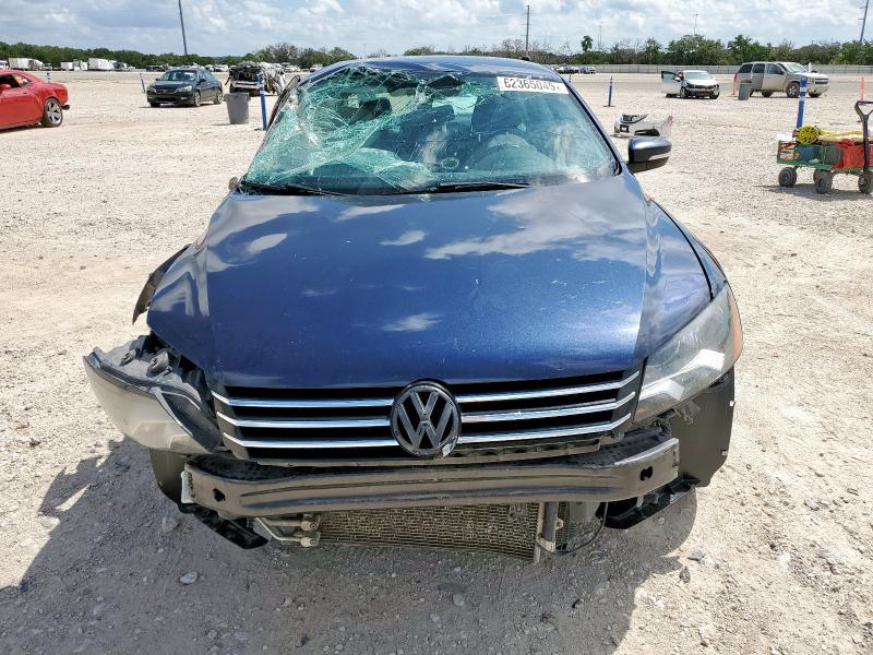 2015 VOLKSWAGEN PASSAT S - 1VWAT7A38FC089012