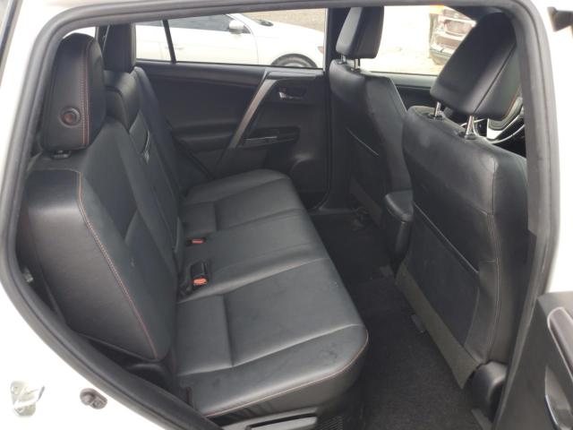 2017 TOYOTA RAV4 HV SE JTMJJREV4HD103677